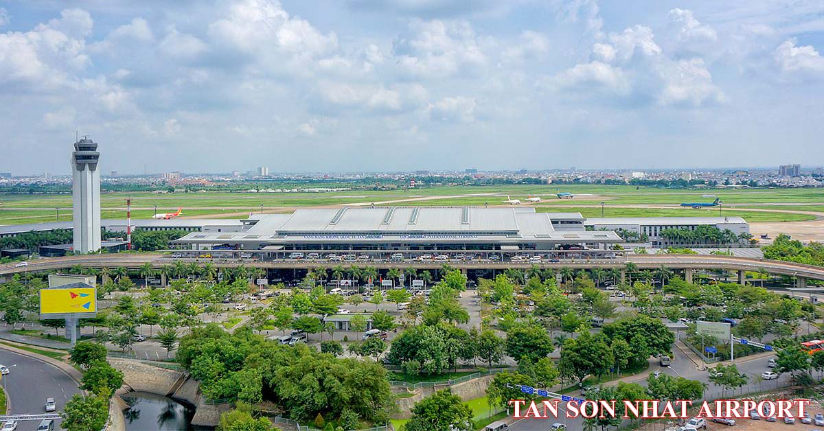 customs declaration at Tan Son Nhat airport